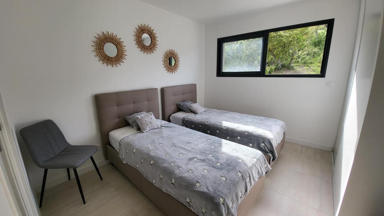 Moderne De Standing Avec Piscine Privee A 400m De La - 4 Villa *