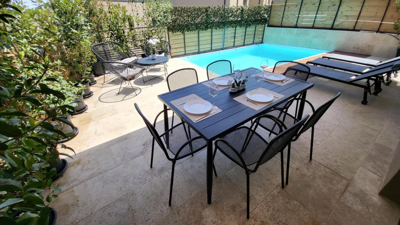Moderne De Standing Avec Piscine Privee A 400m De La - 4 Villa