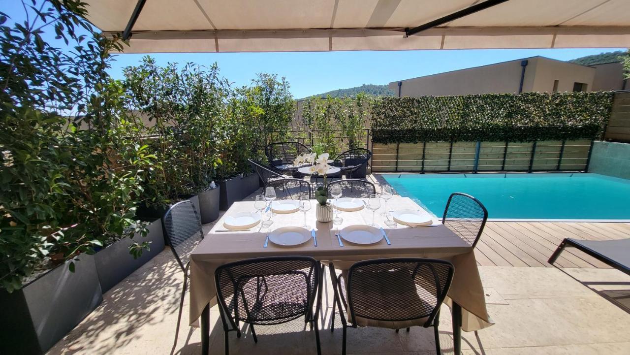 Moderne De Standing Avec Piscine Privee A 400m De La - 4 Villa *